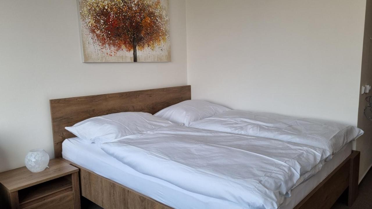 Pension Vinarstvi Klucov מראה חיצוני תמונה